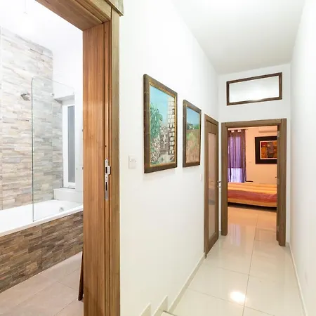 Cosy, Spacious 1br Apt With Large Private Terrace By 360 Estates דירה *