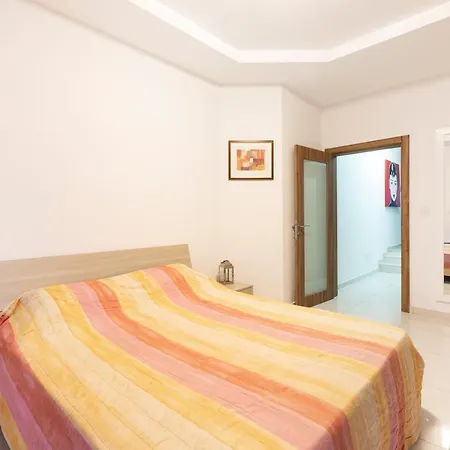 Cosy, Spacious 1br Apt With Large Private Terrace By 360 Estates דירה Pietà